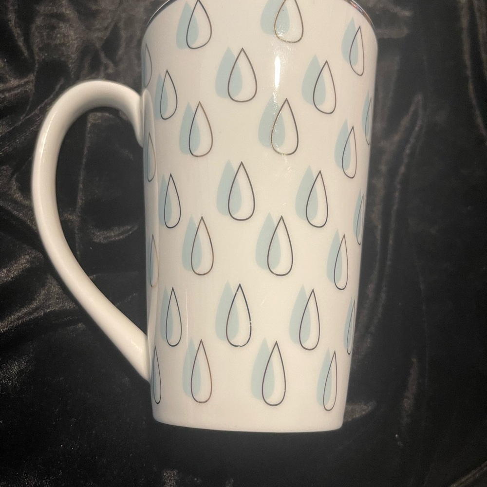 Raindrop Patterned White and Blue Mug Me to We   “We change the world”